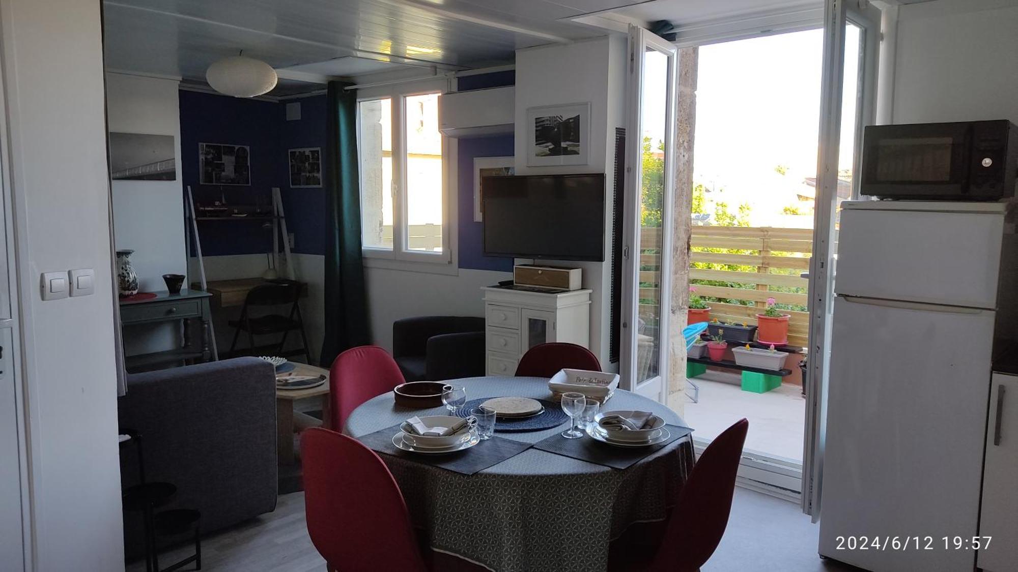Les Bonbonieres D'Andrea Gavinies Pellegrin Apartment บอร์โด ภายนอก รูปภาพ